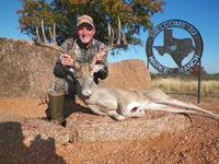 Trophy Whitetail Deer ranch hunt